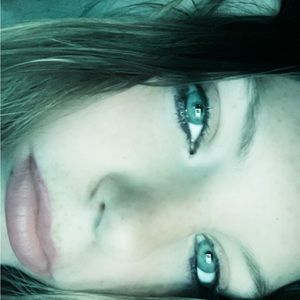 Meet your Posher, 🐻sara